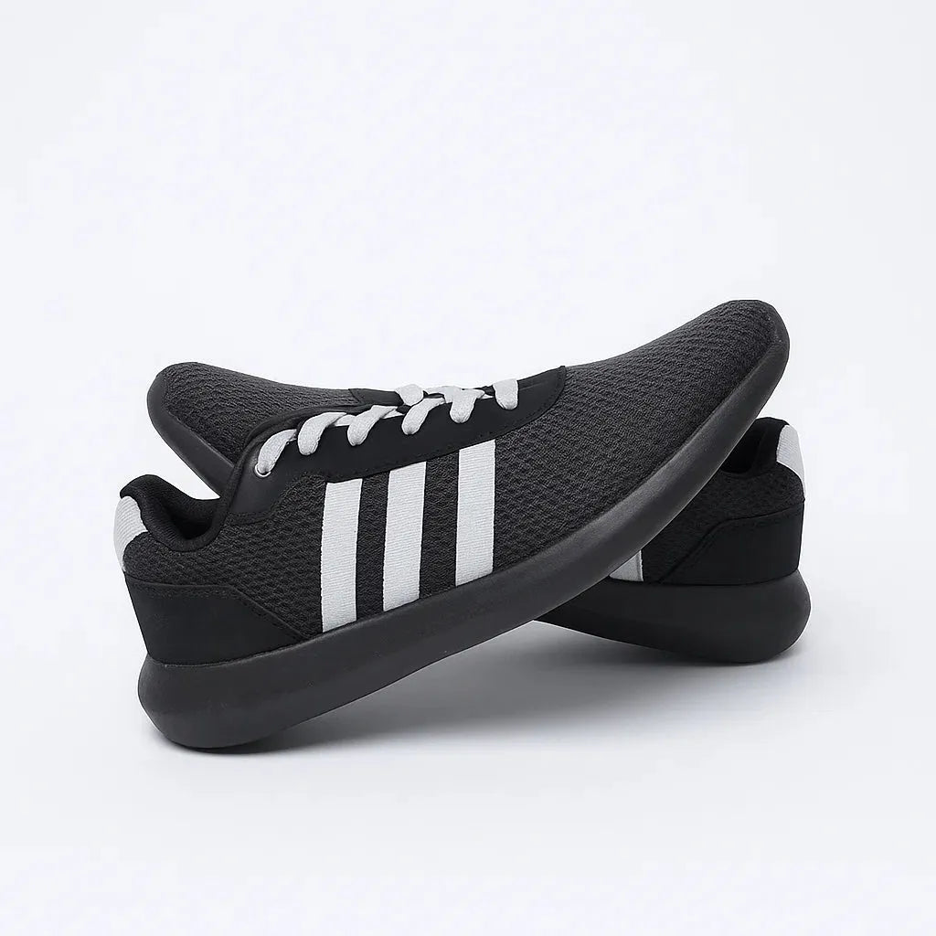 Casual Knit Sneakers – Black with Strep