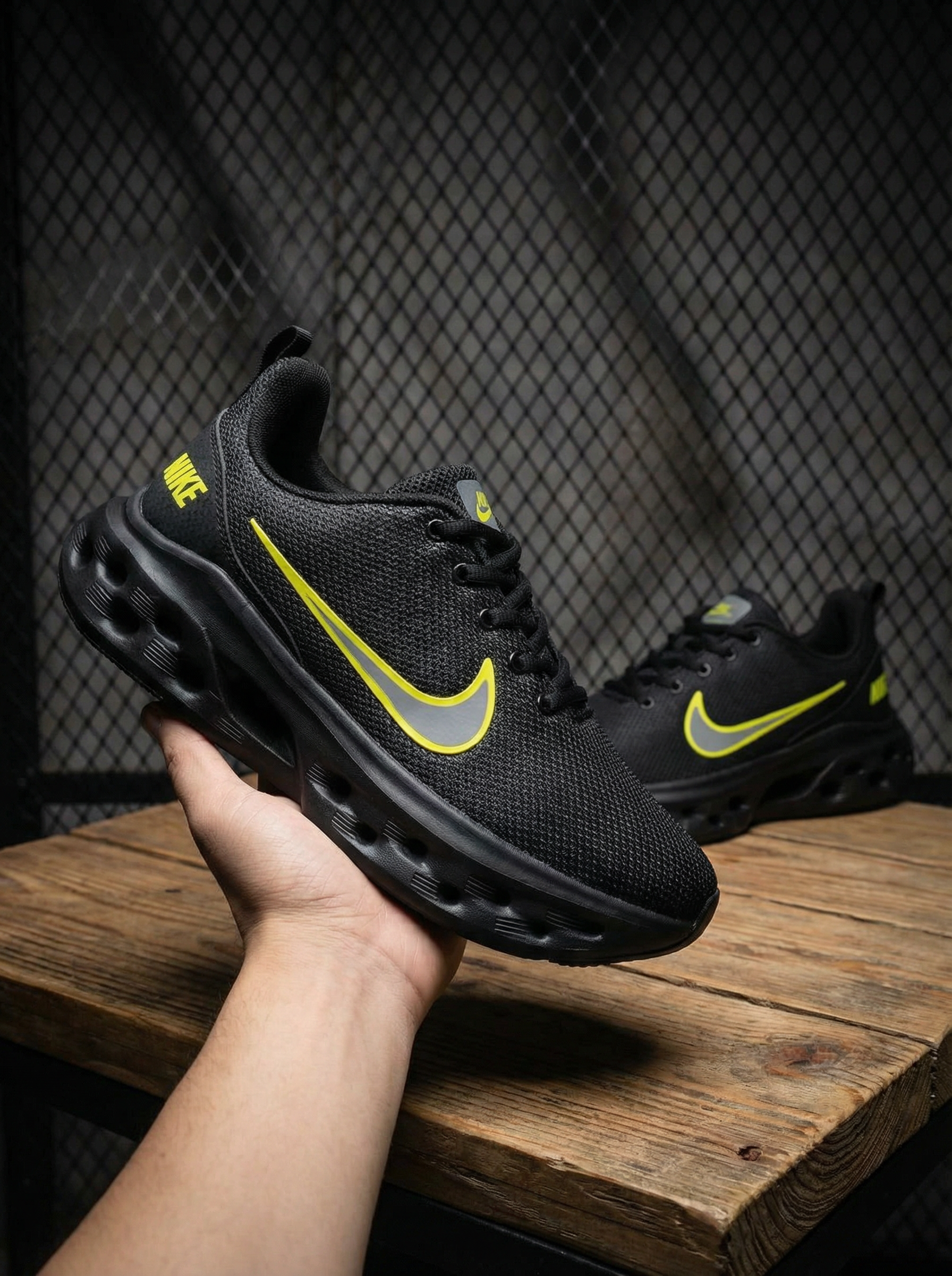 AirFlow Pro Max Running Sneakers