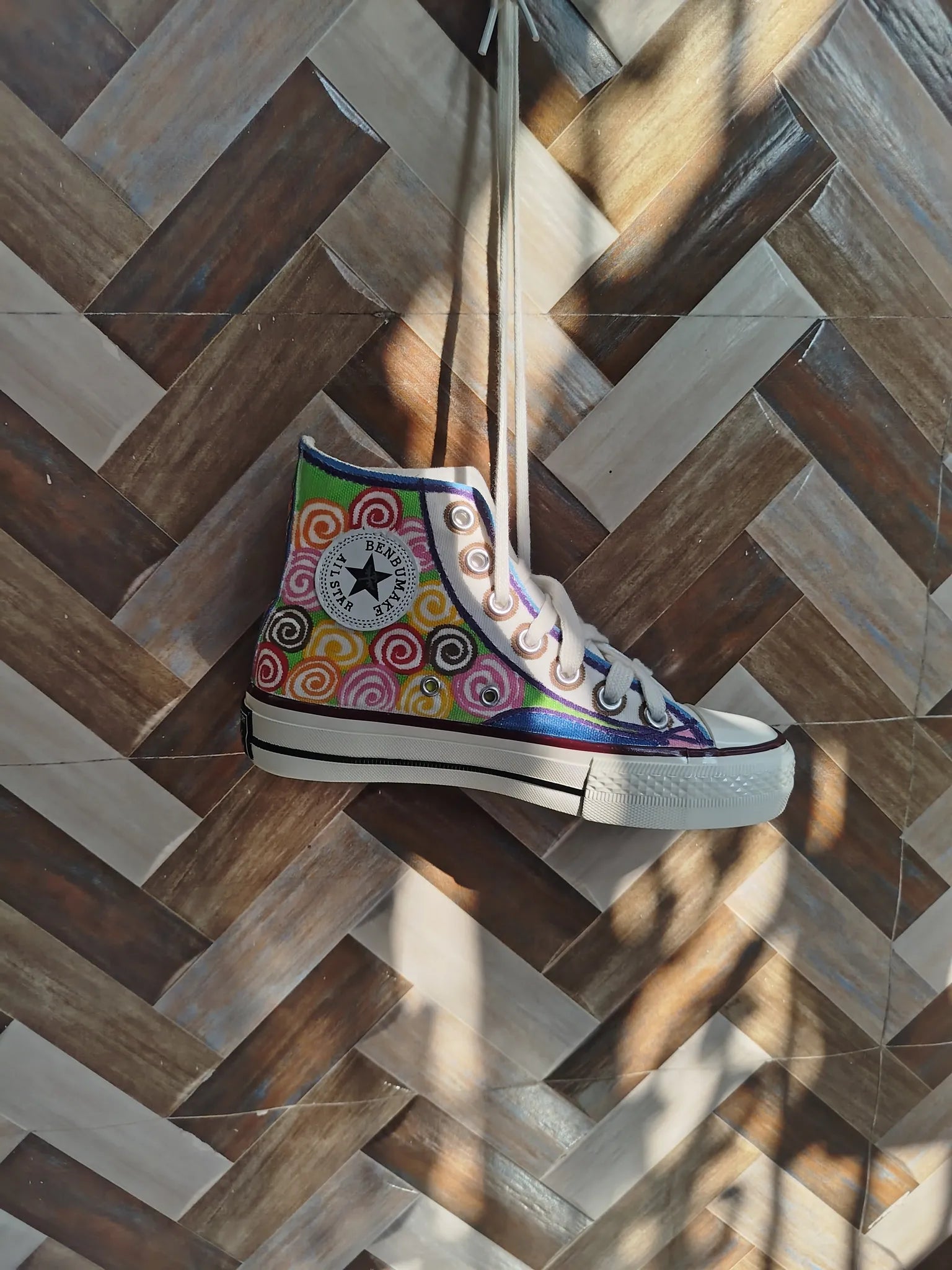 ArtStar Converse - BlackBole Adition