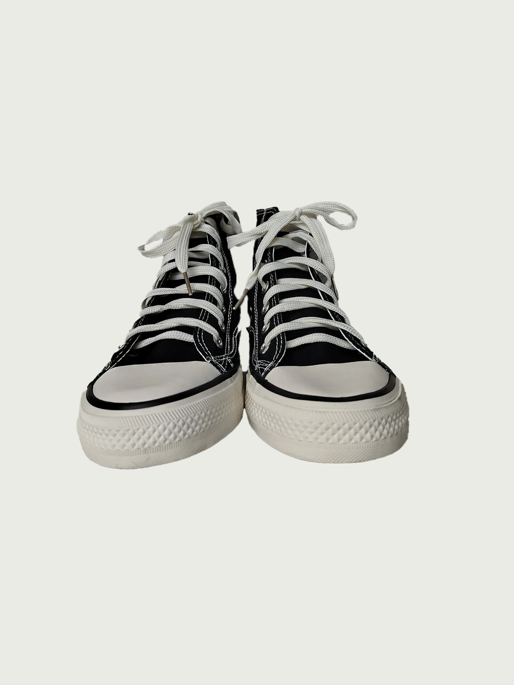 High Neck Canvas Sneaker