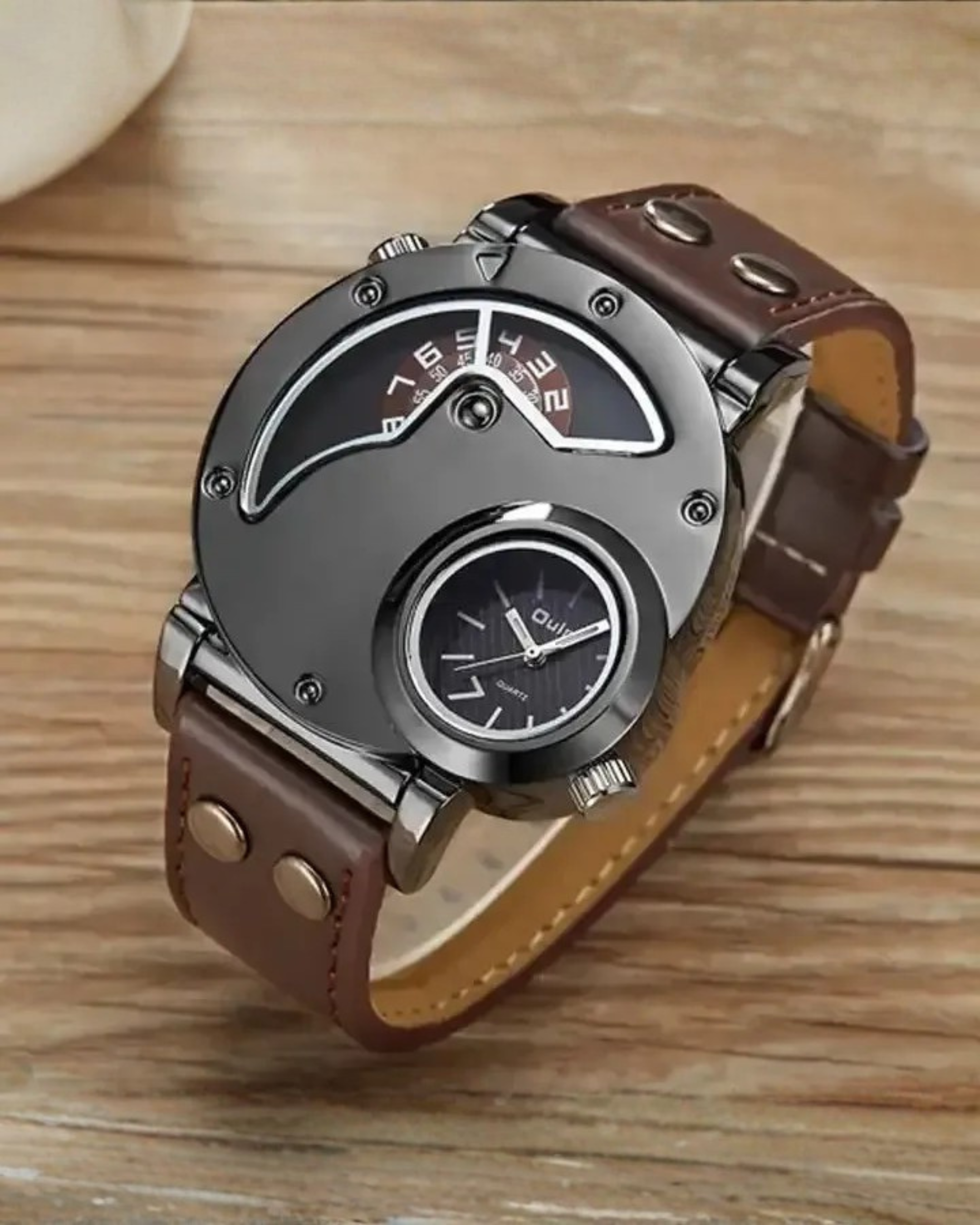 Mens Vintage Sports Wrist Waterproof Watch