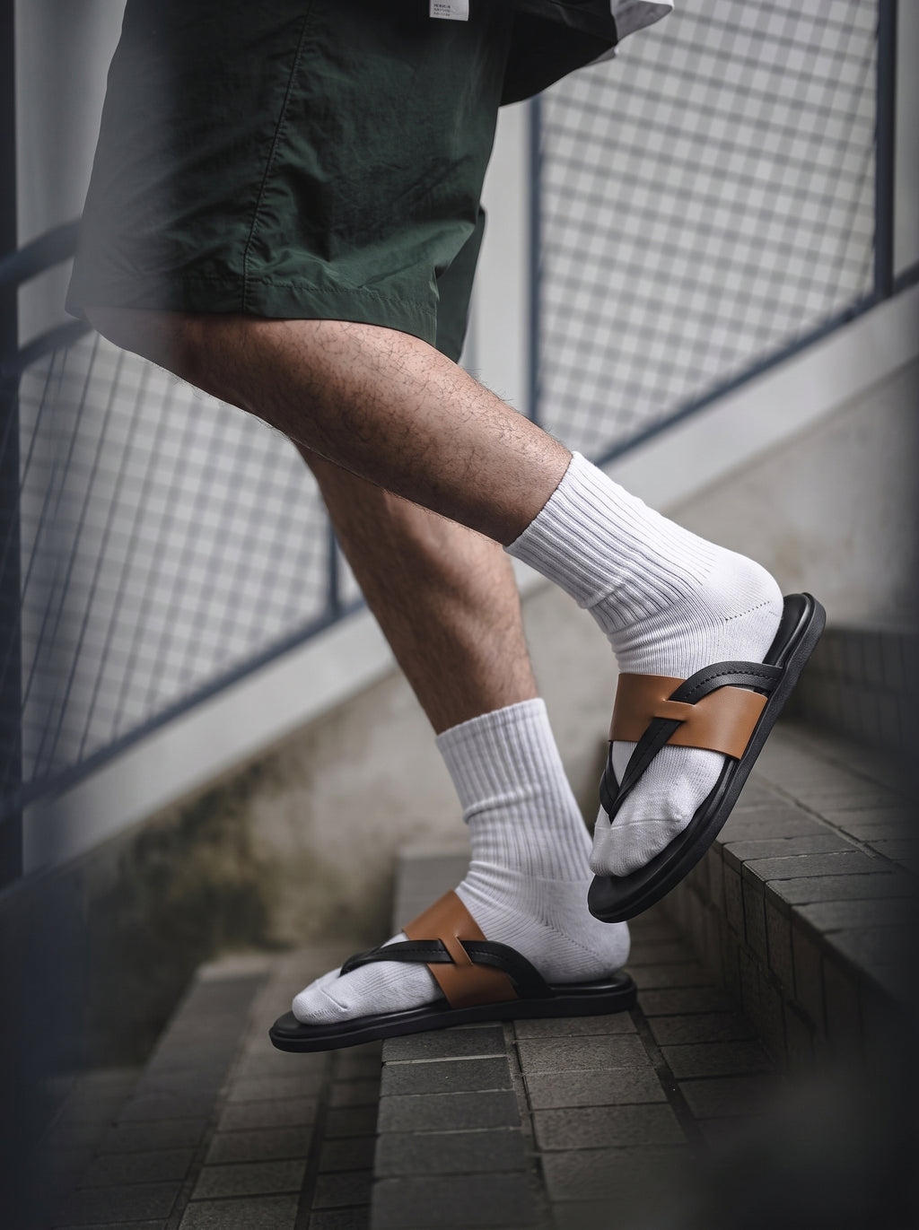 Tuscan Crosby Square Leather Sandal – BlackBole Edition
