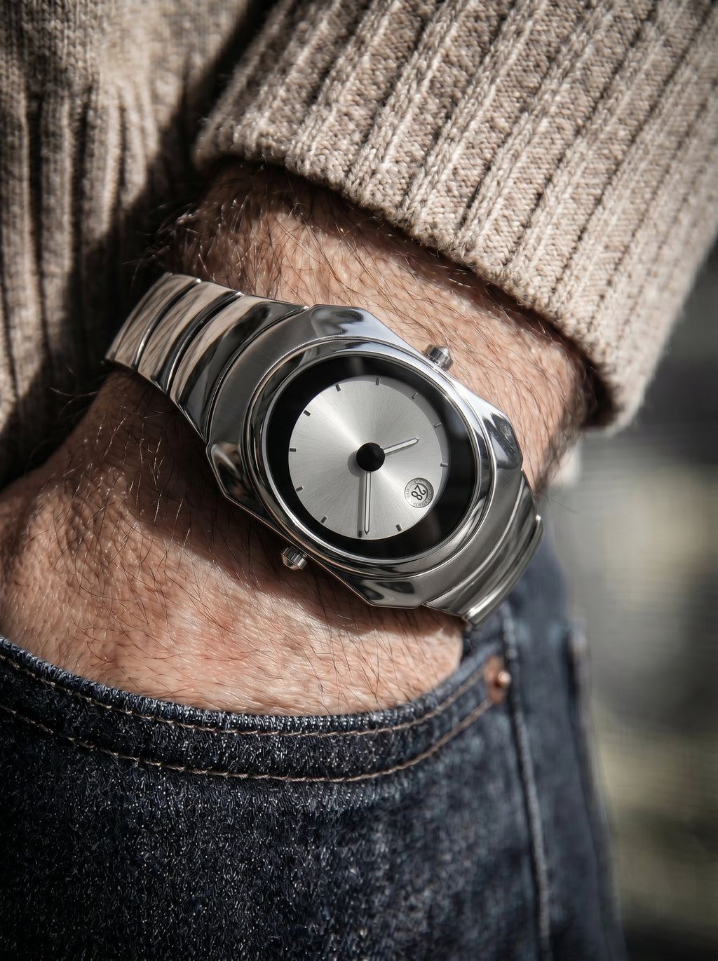 Nebulon Curve - Versatile Watch