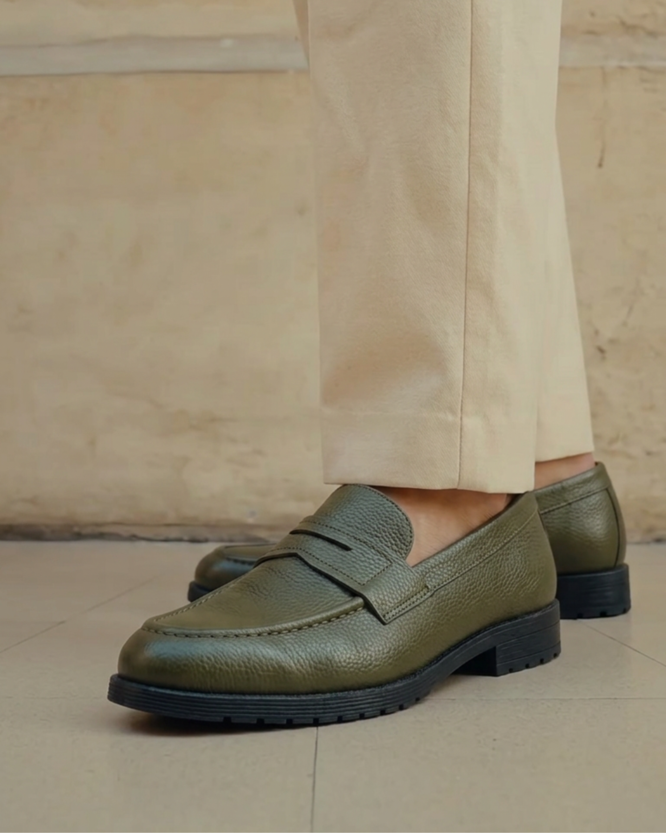 Chunky Loafer - BlackBole New Edition