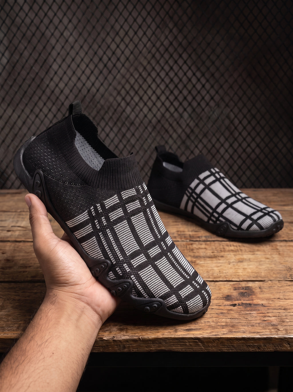 Men's Breathable Waterproof Gym Shoe