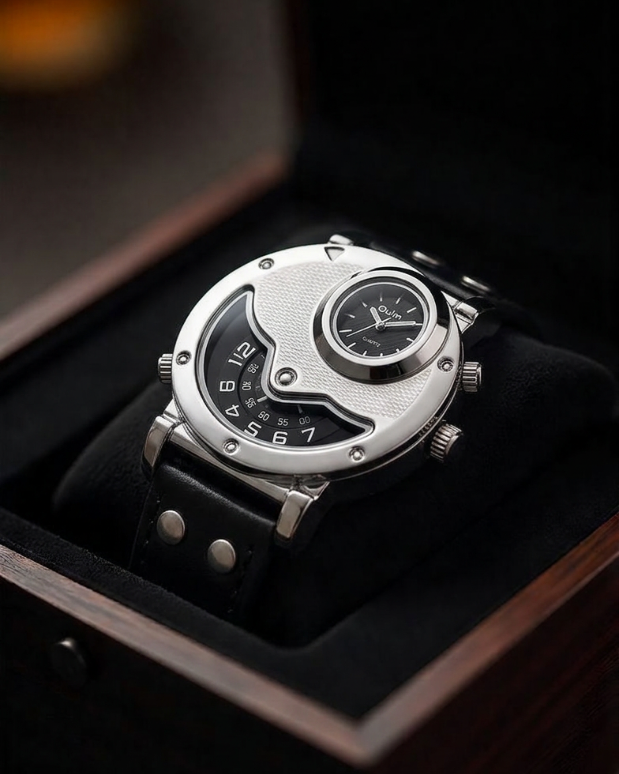 Mens Vintage Sports Wrist Waterproof Watch
