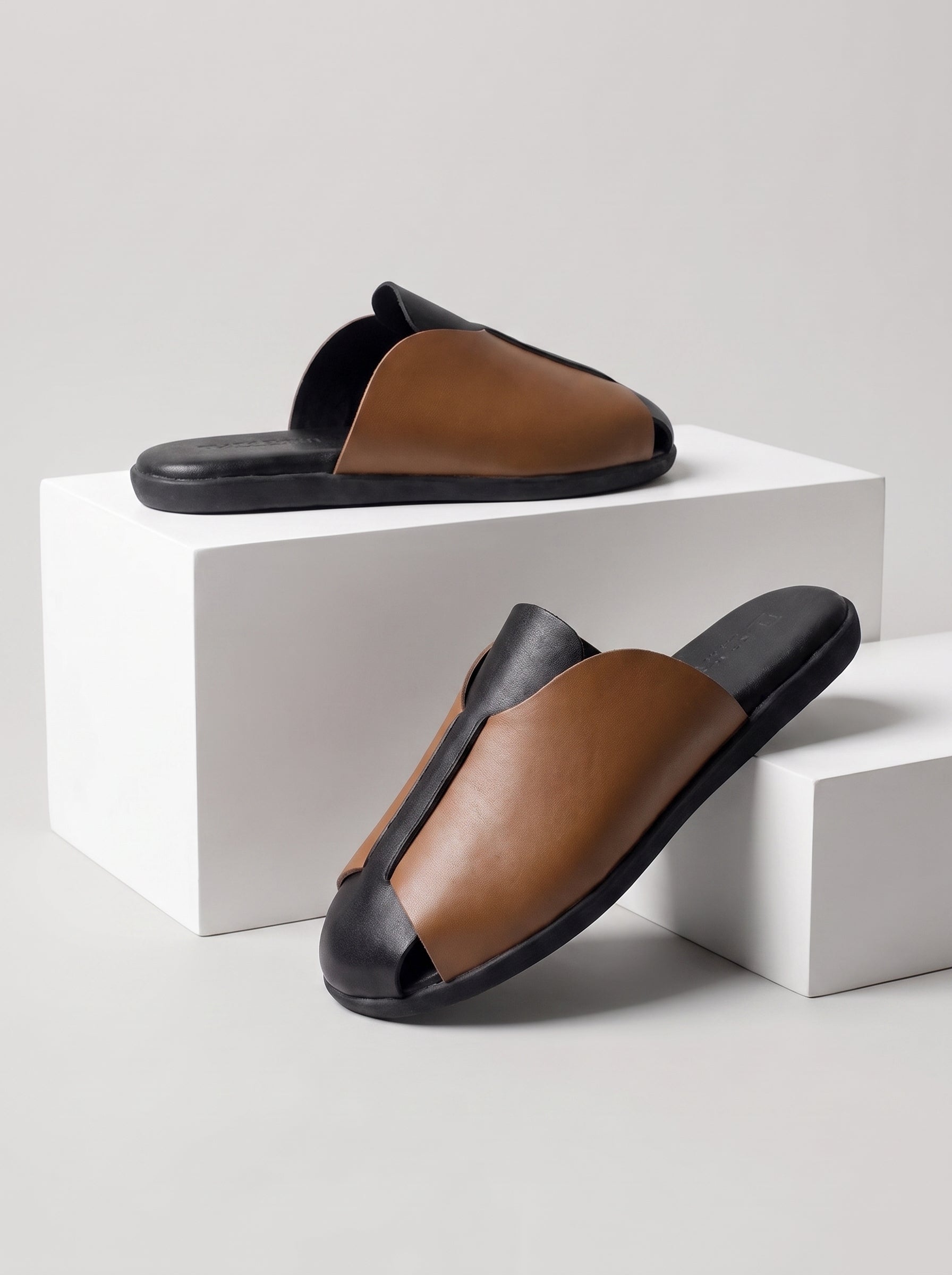 DualTone Leather Mule – BlackBole Edition
