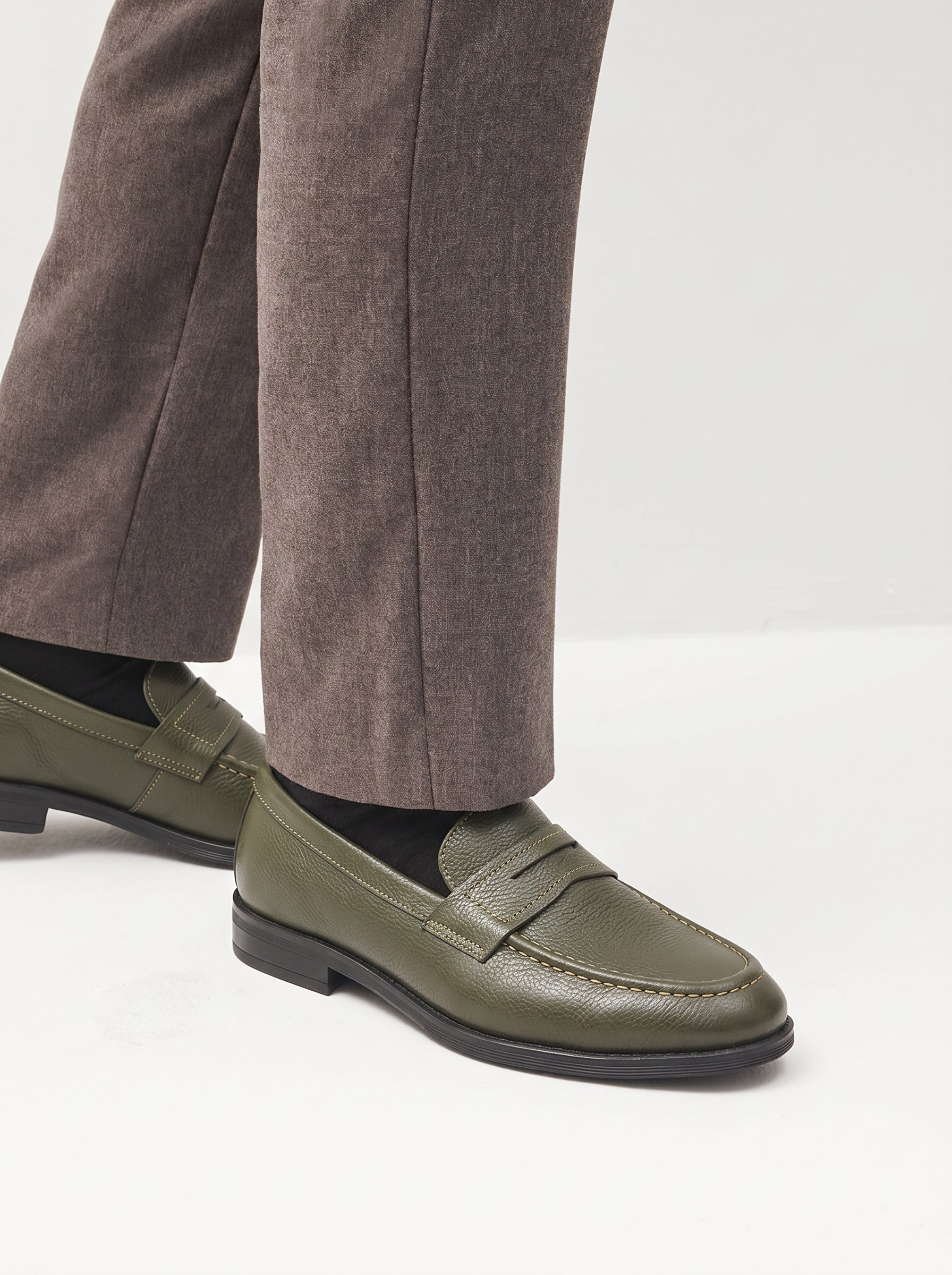 Chunky Loafer - BlackBole New Edition