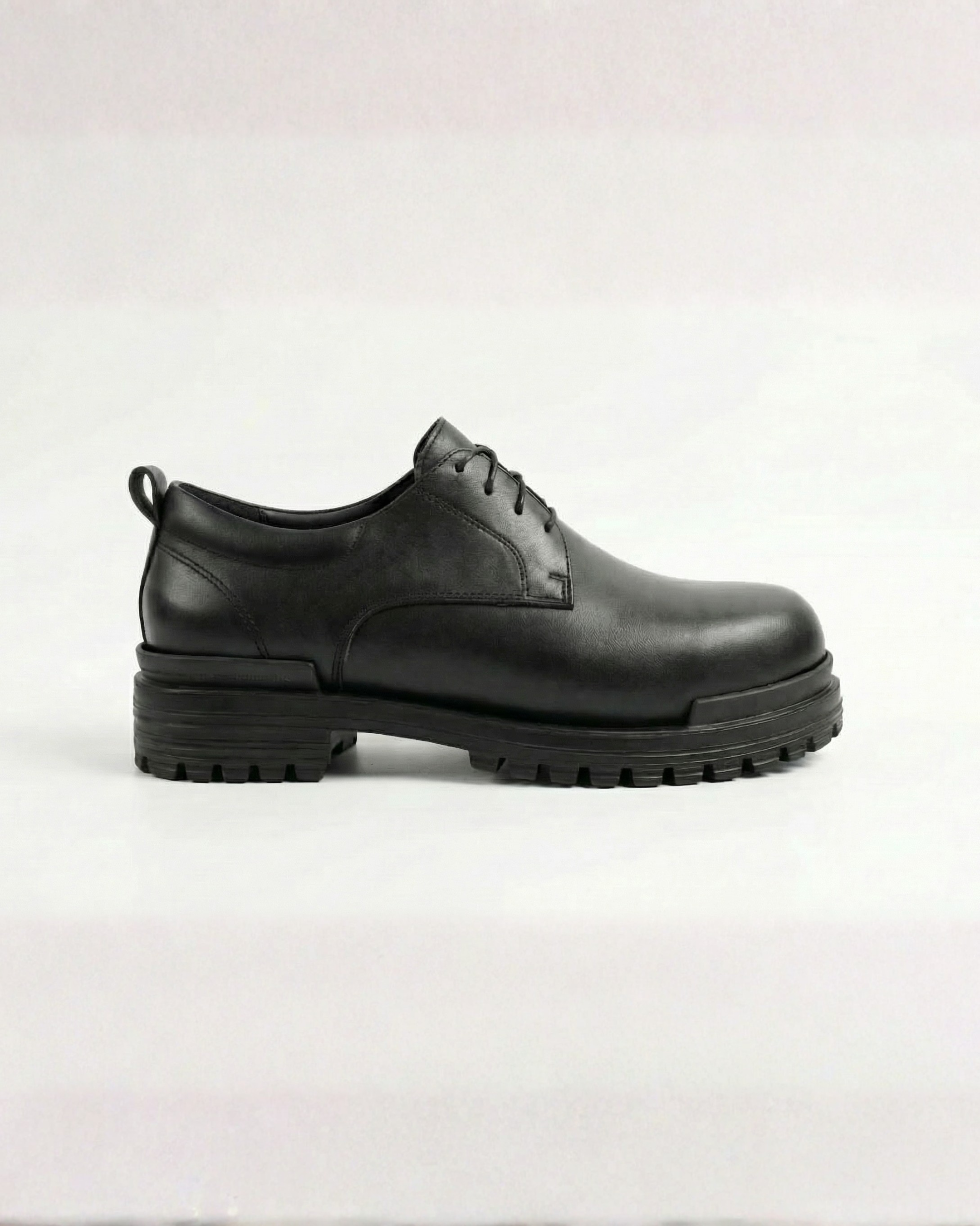 Penny Chunky Boot - BlackBole New Edition