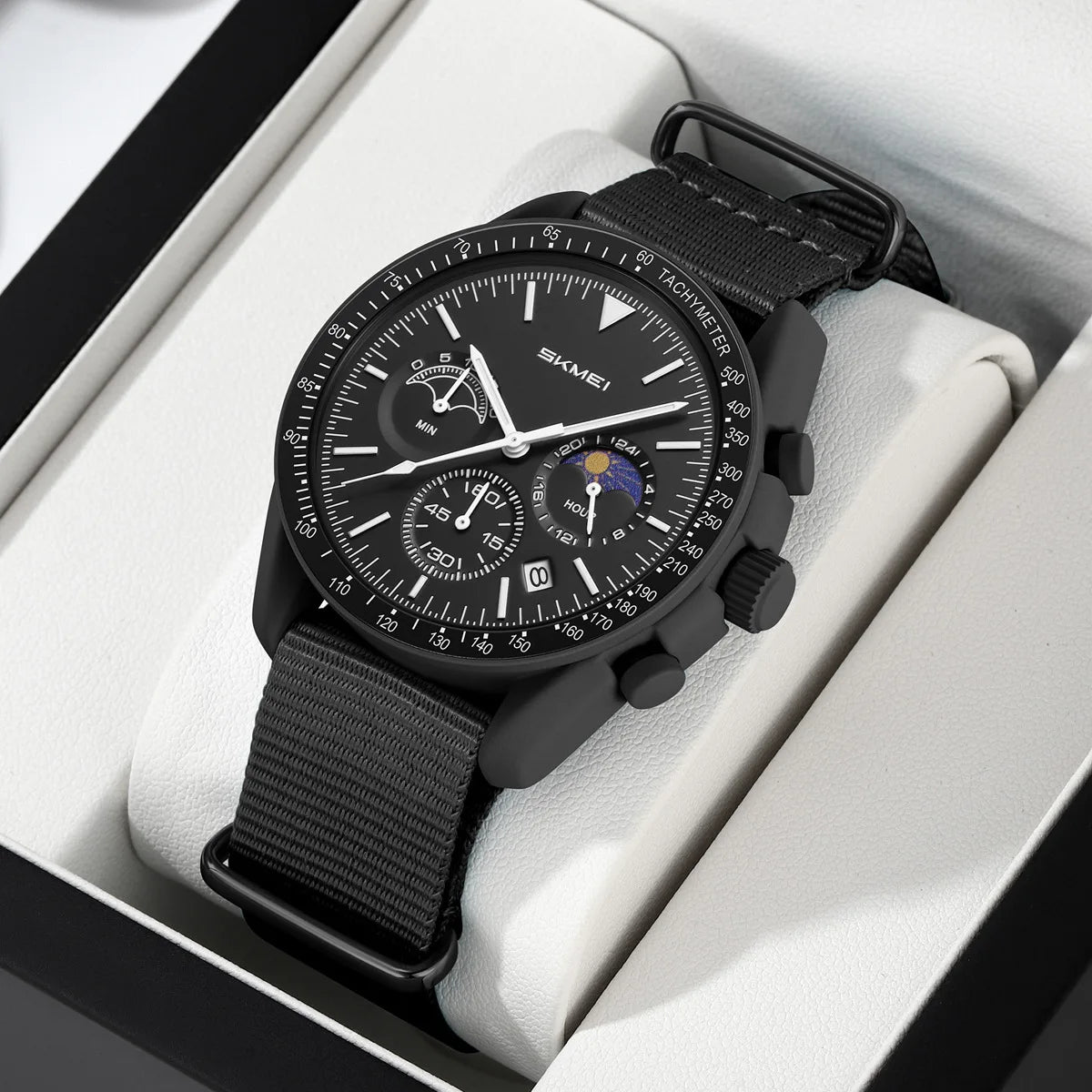 Day-Night Chronograph Watch in black
