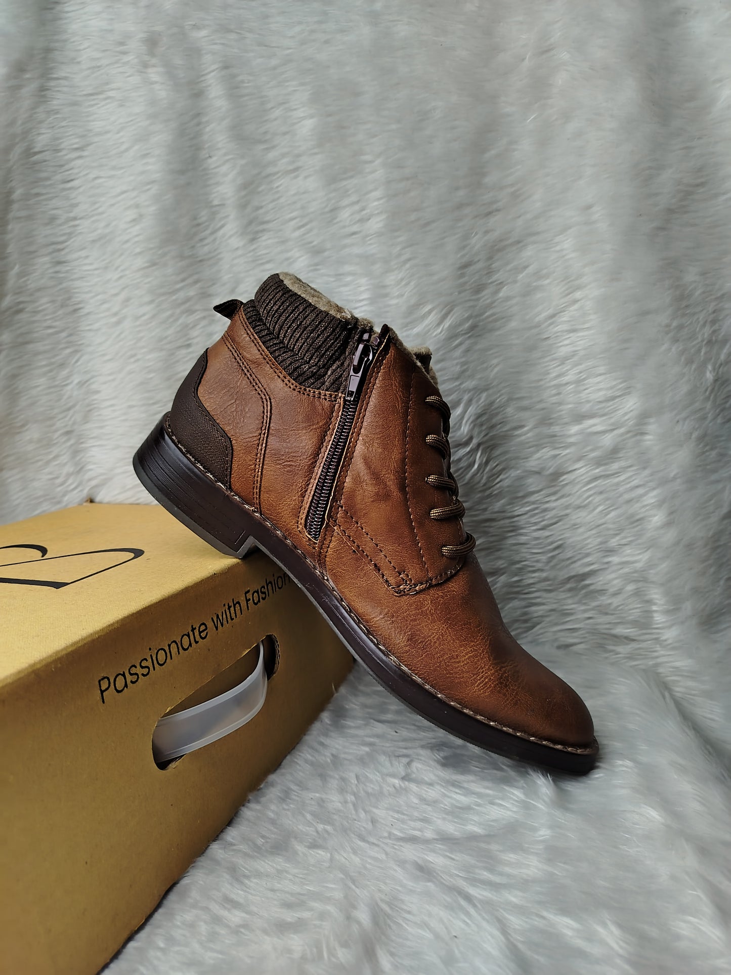 Brown Men's Lace-Up Boots