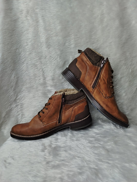 Brown Men's Lace-Up Boots