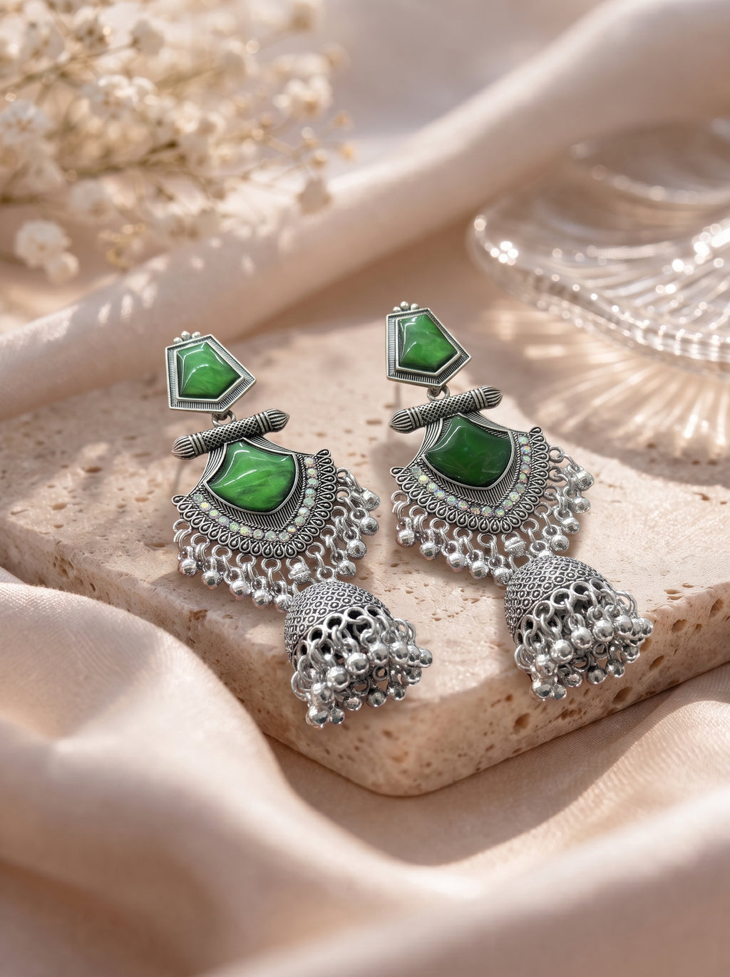 Emerald Noor Kashmiri Jhumka