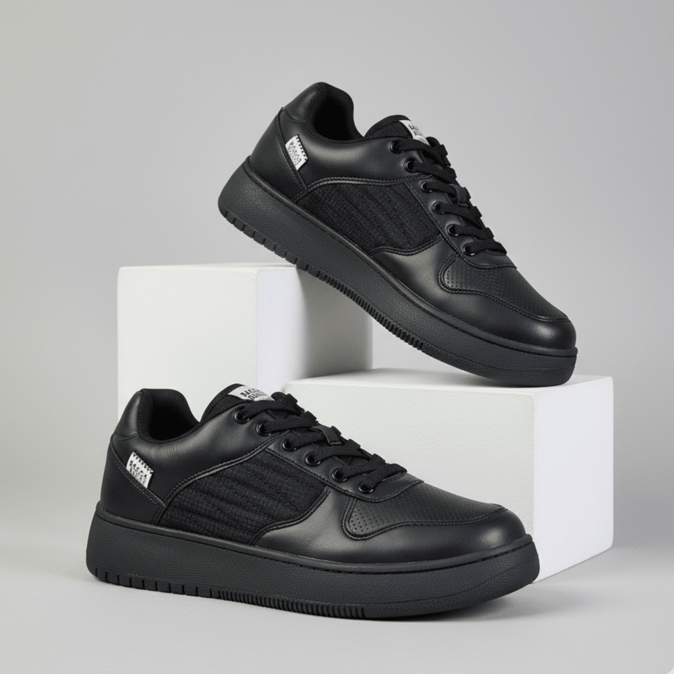 Men's Stylisht Black Sneaker - BaccaBucci - BlackBole
