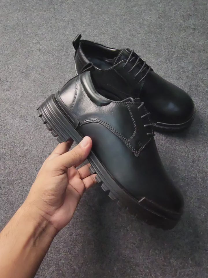 Penny Chunky Boot - BlackBole New Edition