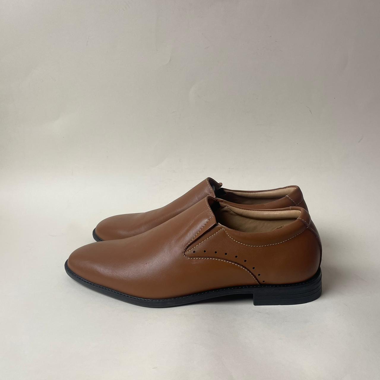 Redwood Elegance Leather Formal Shoe - BlackBole
