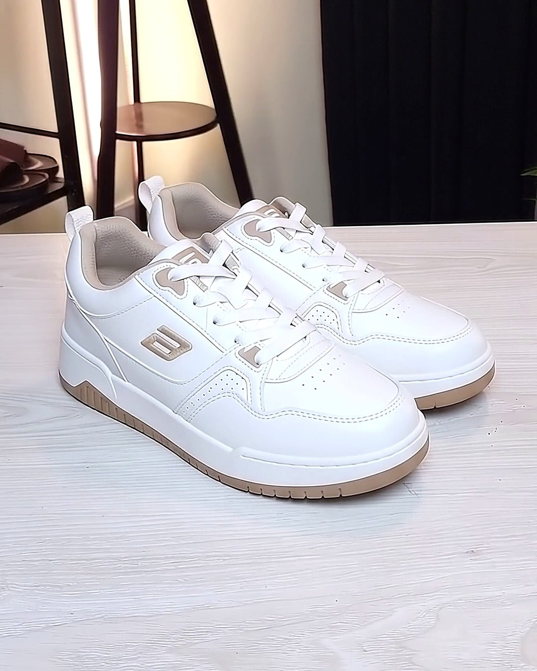 BlackBole Street Sneaker Classic White pair