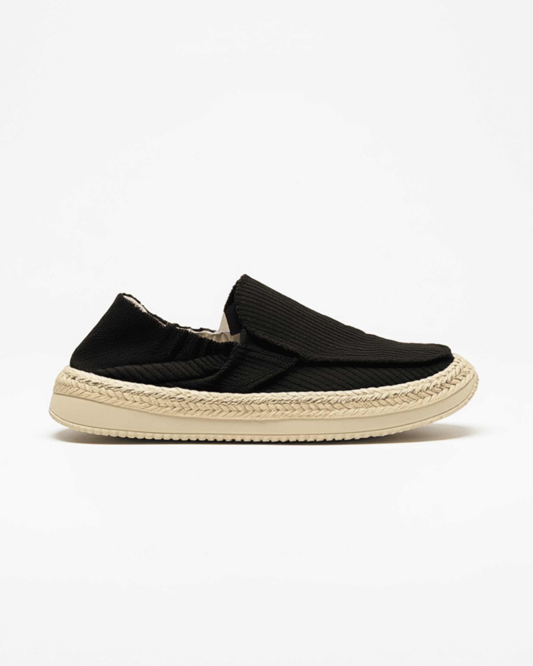 Urban Grove – Relaxed Fit Corduroy Sneakers - BlackBole